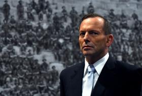 AUSTRÁLIA PLANEIA NEGAR BENEFÍCIOS A PAIS QUE RECUSEM VACINAR FILHOS