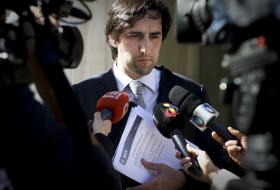 BES: CAVACO SILVA DEVERÁ RECEBER HOJE LESADOS DO PAPEL COMERCIAL – ASSOCIAÇÃO