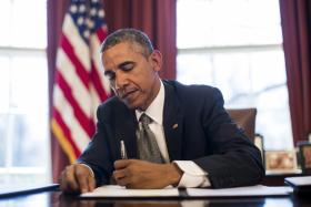 OBAMA AUTORIZA SANÇÕES CONTRA CIBERATAQUES