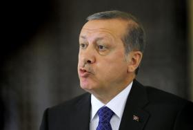 PRESIDENTE TURCO ACUSA IMPRENSA DE SER “CÚMPLICE” DOS ASSASSINOS DE PROCURADOR