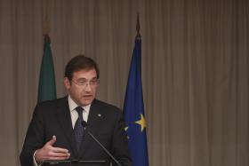 DESEMPREGO DESCE HÁ DOIS ANOS E É CEDO PARA FALAR EM INVERSÃO DE TENDÊNCIA — PASSOS