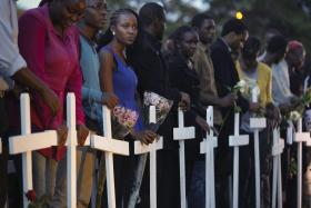 IDENTIFICADOS 112 DOS 142 ESTUDANTES MORTOS EM UNIVERSIDADE DO QUÉNIA