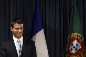 PM DE FRANÇA DEFENDE EM LISBOA PROJETO EUROPEU DE CRESCIMENTO E INVESTIMENTO