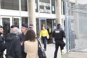 JOVEM QUE MATOU PROFESSOR EM BARCELONA TEM APENAS 13 ANOS