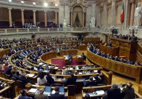 PROGRAMA DE ESTABILIDADE DISCUTIDO NO PARLAMENTO NO DIA 22 DE ABRIL
