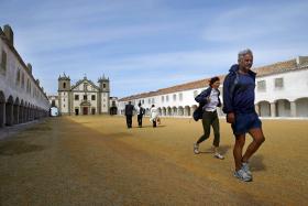 DEPUTADOS DO PSD DEFENDEM REQUALIFICAÇÃO DO SANTUÁRIO DO CABO ESPICHEL, EM SESIMBRA
