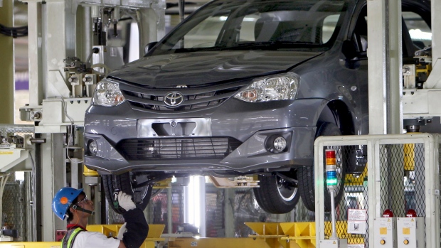 PRODUÇÃO DO COROLLA VAI SAIR DO CANADÁ E TOYOTA VAI REORIENTAR FÁBRICAS DO ONTÁRIO