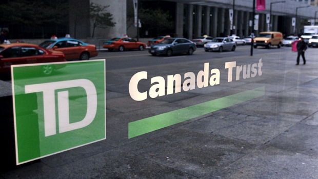 O TD Bank já despediu alguns funcionários e, segundo dizem os trabalhadores, mais despedimentos vêm a caminho. (Mark Blinch / Reuters)