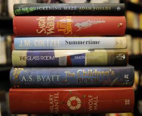 HÚNGARO LÁSZLÓ KRASZNAHORKAI VENCEDOR DO MAN BOOKER INTERNATIONAL PRIZE 2015