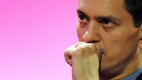 DAVID MILIBAND RECUSA RECANDIDATAR-SE À LIDERANÇA DO PARTIDO TRABALHISTA