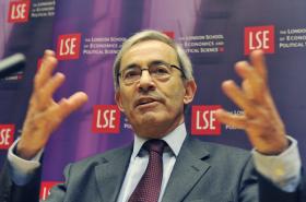 PORTUGAL DEVE INVESTIR EM INFRAESTRUTURAS PARA SAIR DA RECESSÃO – CHRISTOPHER PISSARIDES