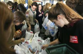 BANCO ALIMENTAR INICIA HOJE RECOLHA DE ALIMENTOS COM MAIS DE 42 MIL VOLUNTÁRIOS