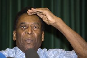 PELÉ INTERNADO EM SÃO PAULO DE NOVO COM PROBLEMAS RENAIS