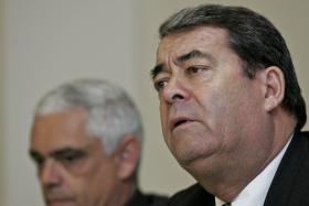 MARINHO PINTO DESAFIA PASSOS COELHO A COLOCAR DIAS LOUREIRO NAS LISTAS DO PSD