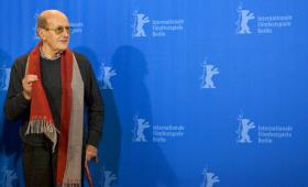 ATORES FALAM DE MANOEL DE OLIVEIRA NA HOMENAGEM DOS CAHIERS DU CINEMA AO CINEASTA
