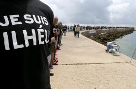 CAMALEÕES LEVAM TRIBUNAL A SUSPENDER DEMOLIÇÕES NA ILHA DO FAROL, ALGARVE