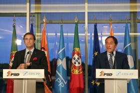 PASSOS E PORTAS ASSINAM ACORDO DE COLIGAÇÃO E ASSINALAM UM ANO DA SAÍDA DA ‘TROIKA’