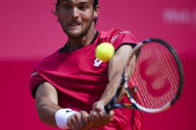 JOÃO SOUSA NA SEGUNDA RONDA DO MASTERS 1000 DE MADRID AO BATER JERZY JANOWICZ