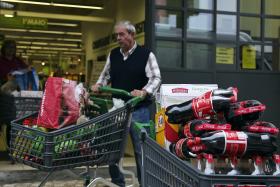 GREVE NOS HIPERMERCADOS E SUPERMERCADOS DE COIMBRA COM IMPACTO REDUZIDO