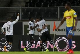 VITÓRIA DE GUIMARÃES VENCE ESTORIL-PRAIA COM DOIS GOLOS DE RICARDO VALENTE
