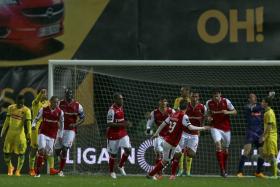 ÉDER DÁ EMPATE AO BRAGA EM PAÇOS DE FERREIRA E GARANTE LIGA EUROPA