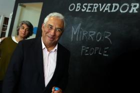 TAP/PRIVATIZAÇÃO: ANTÓNIO COSTA ESPERA QUE “NADA DE IRREMEDIÁVEL” ACONTEÇA