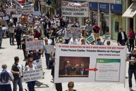 BES: LESADOS DO PAPEL COMERCIAL PROMETEM “ANIMAR” CAMPANHA PARA AS LEGISLATIVAS