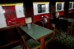 MUSEU NACIONAL FERROVIÁRIO INAUGURADO ENTRE PROTESTOS CONTRA “O COVEIRO DA FERROVIA”