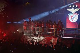 IMPRENSA CABO-VERDIANA DESTACA BICAMPEONATO DO BENFICA 31 ANOS DEPOIS