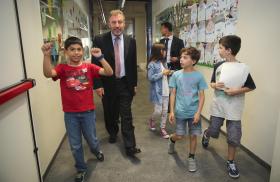 NUNO CRATO REJEITA MAIS CORTES NA EDUCAÇÃO