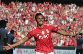 BICAMPEÃO BENFICA FECHA CAMPEONATO COM TRIUNFO SOBRE O MARÍTIMO