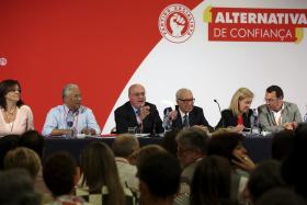 COMISSÃO NACIONAL DO PS APOIA PROGRAMA ELEITORAL E DIREÇÃO ADMITE AJUSTAMENTOS