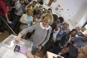 ELEIÇÕES/ESPANHA: SONDAGENS À BOCA DAS URNAS DIVIDEM-SE QUANTO A QUEM GANHOU EM MADRID E BARCELONA