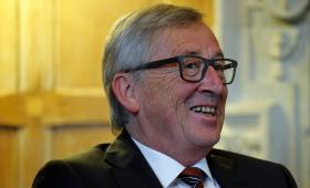 JEAN-CLAUDE JUNCKER INSISTE NA OPOSIÇÃO À SAÍDA DA GRÉCIA DA ZONA DO EURO