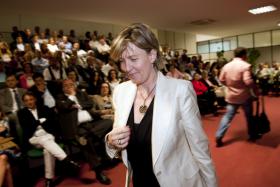 NOVO BANCO: MINISTRA DAS FINANÇAS DIZ QUE ISENÇÕES FISCAIS “NÃO TÊM RELEVÂNCIA” PARA COMPRADOR