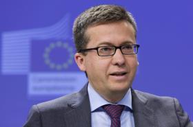 COMISSÁRIO CARLOS MOEDAS SATISFEITO COM TERMOS DO ACORDO SOBRE ‘PLANO JUNCKER’