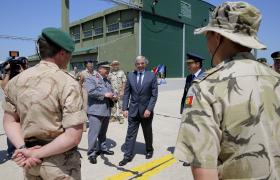 MINISTRO DIZ QUE É POSSÍVEL GARANTIR A SUSTENTABILIDADE NAS FORÇAS ARMADAS