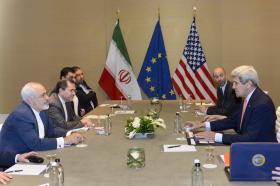 DIPLOMACIA AMERICANA E IRANIANA MANTÊM DIVERGÊNCIAS SOBRE PROGRAMA NUCLEAR DO IRÃO