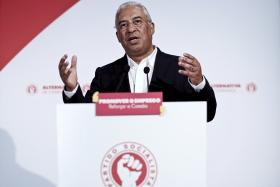 PS ACUSA COLIGAÇÃO DE “FALTA DE CORAGEM” PARA ASSUMIR SOLUÇÃO PARA A SEGURANÇA SOCIAL