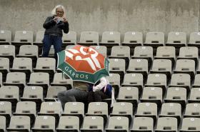 ROLAND GARROS: CHUVA INTERROMPE OITAVO DIA DO TORNEIO