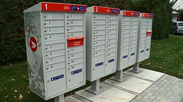 Caixas de correio comunitárias da Canada Post são mostradas nesta foto de arquivo