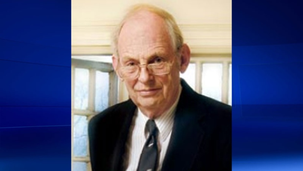PROFESSOR DE TORONTO MICHAEL J. TREBILCOCK VENCE PRÉMIO DONNER