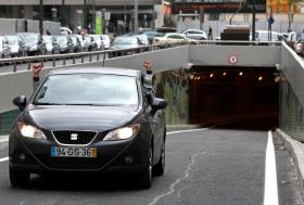 CIRCULAÇÃO RESTABELECIDA NO TÚNEL DO MARQUÊS, EM LISBOA