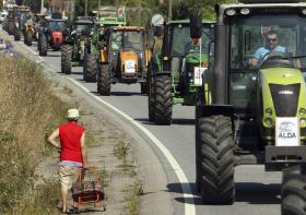 PRODUTORES PECUÁRIOS MARCAM PARA SEXTA-FEIRA MARCHA DE TRATORES DE OVAR A AVEIRO
