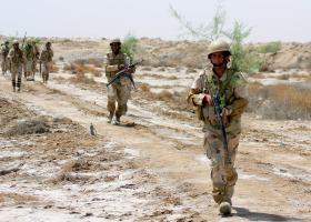 AUTORIDADES IRAQUIANAS RETIRAM SEIS CENTENAS DE CORPOS DE VALAS COMUNS EM TIKRIT