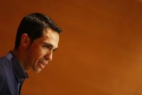 ALBERTO CONTADOR SEM AJUDANTES PORTUGUESES NO ATAQUE AO TOUR