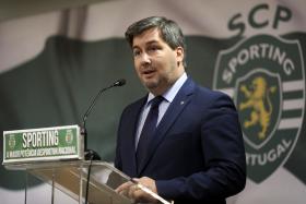 BRUNO DE CARVALHO CRITICA ARBITRAGENS E CULPA GERÊNCIAS ANTERIORES DO SPORTING