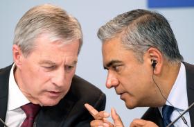 PRESIDENTES DO DEUTSCHE BANK RENUNCIAM APÓS ESCÂNDALO DAS TAXAS DE JURO