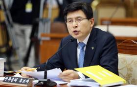 PRIMEIRO-MINISTRO SUL-COREANO PEDE DESCULPA POR RESPOSTA INSUFICIENTE A CORONAVÍRUS