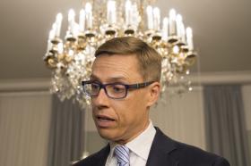 GRÉCIA: EUROGRUPO SUSPENSO E VOLTA A REUNIR-SE AMANHÃ